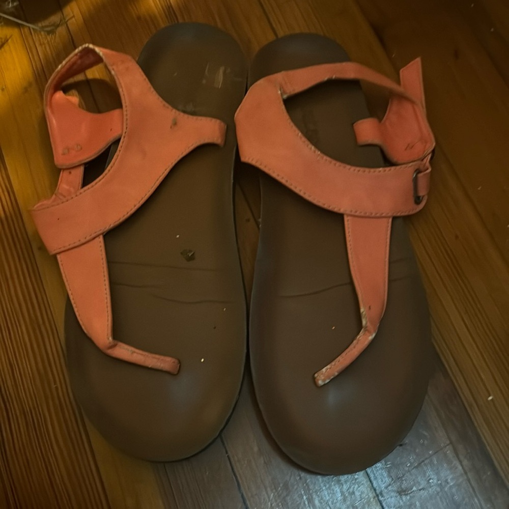 Tidewater sandals